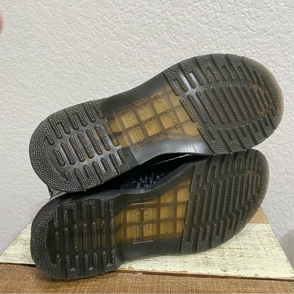 Dr Martens 1460 Wild Croc Emboss Boots - Picture 8 of 9